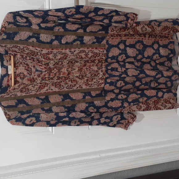 Long sleeve dress - Picture 1 of 3